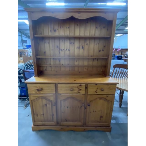 21 - Pine kitchen dresser188H 136W 46D