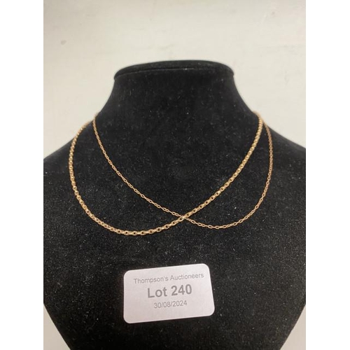 240 - 2 9ct gold necklaces (44 & 46cm in length) combined weight 5.7g