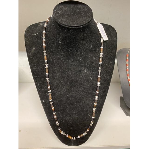 246 - 1920/30's banded Agate tubular bead necklace (72cm)