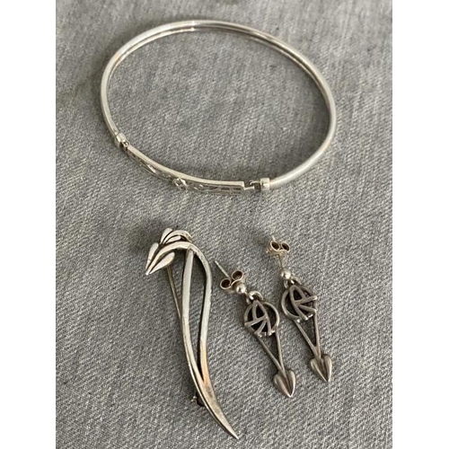 278 - Times Past 'Rennie Mackintosh' silver hoop bangle, brooch and a pair of earrings