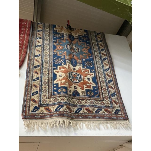 39 - Hand knotted Kazak rug 190 x 108cm