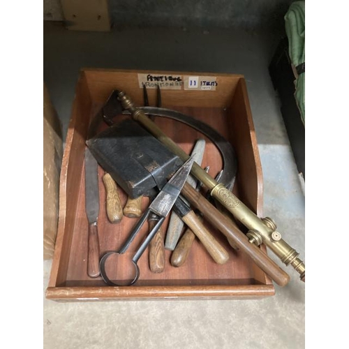 396 - Vintage tools inc. 2 sickles, Victorian weed hoe, sheep shears, brass 'The Florist's Friend' sprayin... 