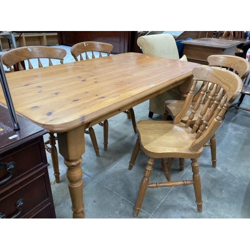 424 - Pine farmhouse kitchen table 75H 163W 86D and 4 chairs