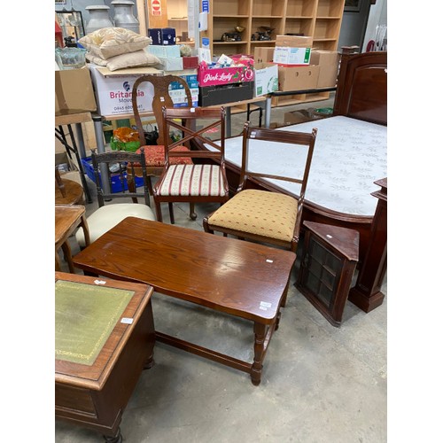 433 - Assorted furniture including dining chairs, magazine table 43H 46W 43D, walnut occasional table 37H ... 