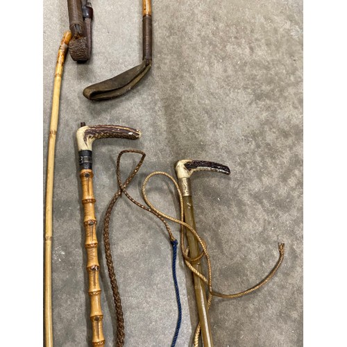 340 - Fifteen 19th & 20th century riding & carriage/ driving whips inc. Beagling/ huntsman's combined whip... 