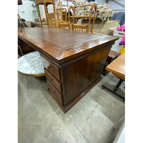 128 - Contemporary oak pedestal desk with brown leather inset 79H 190W 95D (Doorstep delivery only)