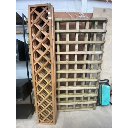 10 - 6 wooden garden trellis (4 x 180H 30W & 2x 167H 122W)