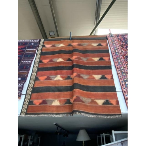 158 - Turkish Kilim rug 135 x 185cm