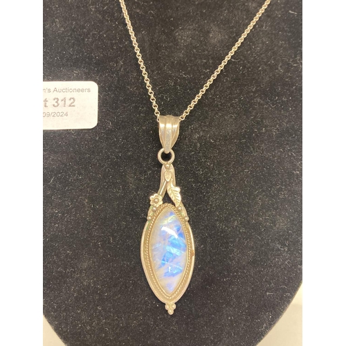 312 - 925 silver & rainbow moonstone pendant on silver neck chain, chain 44cm