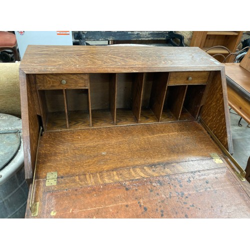 101 - Jacobean style oak bureau with one key 68H 77W 56D