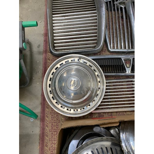 541 - Box of vintage car Grills including Rover, Wolseley etc and a box of vintage car parts including chr... 