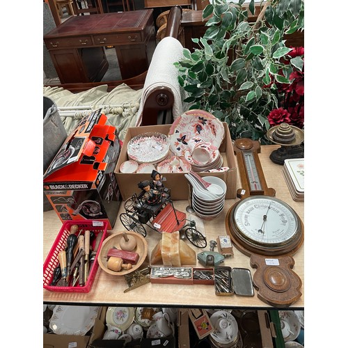 514 - Boxed Black & Decker Flex Auto Dustbuster, box of oriental tea wares, oak barometer,  assorted colle... 