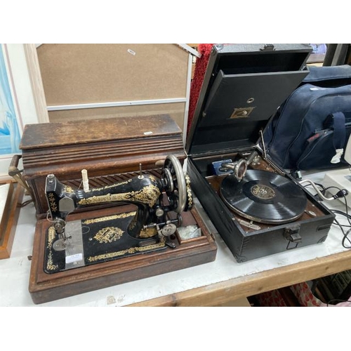 465 - HMV gramophone & a Singer B128606 sewing machine