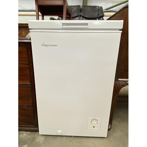 63 - Fridgemaster chest freezer 86H 55W 47D (Please see additional photos)