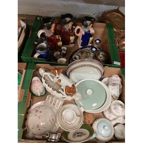 442 - Assorted collectables including Royal Worcester, Wedgwood Jasperware, Royal Crown Derby 'Derby Posie... 