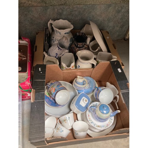 462 - 11 assorted boxes of collectables including Royal Worcester Evesham cannister and casserole, novelty... 