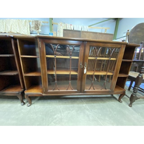 108 - Mahogany glazed bookcase/display cabinet 89H 153W 31D