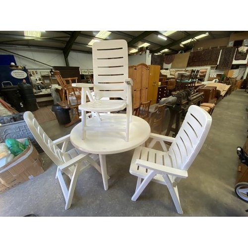 158 - Kettler 'Palermo' white circular garden table 72H 120cm diameter and 4 high back folding chairs