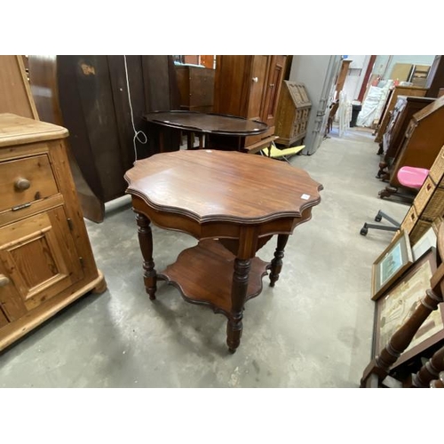 203 - Victorian mahogany centre table 69H 78cm diameter