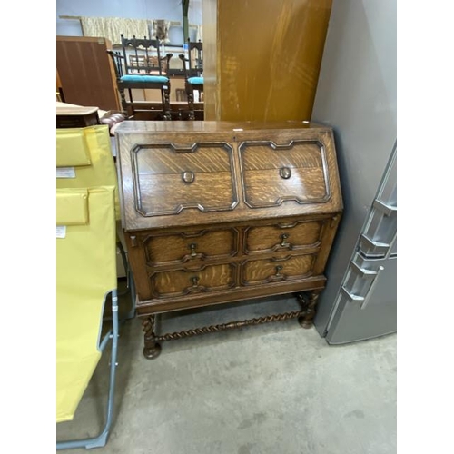 207 - 1920’s oak barley twist bureau 106H 89W 47D