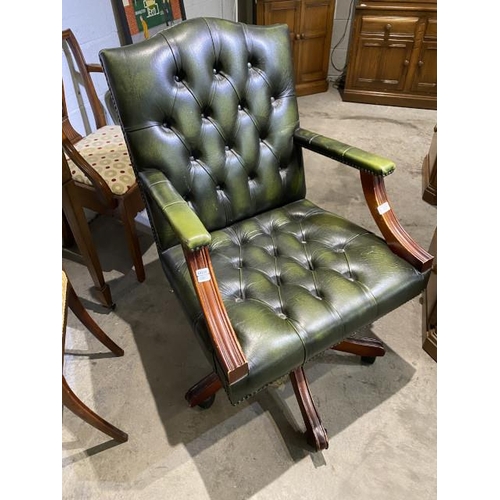 59 - Green leather button back “Chesterfield’ swivel office chair 58W