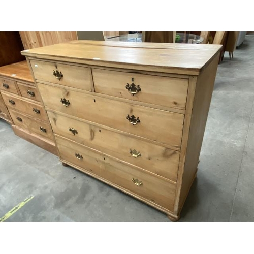 102 - Antique pine 2 over 3 chest of drawers 105H 119W 53D