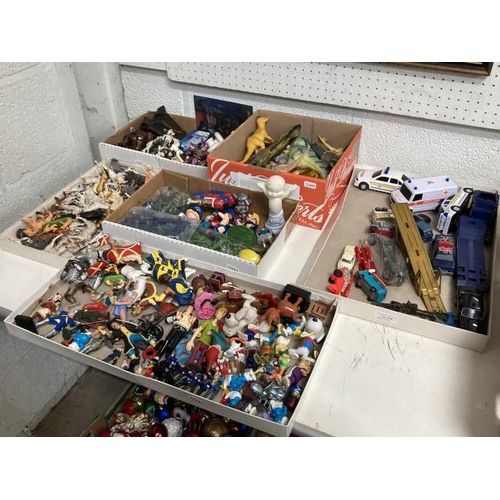 405 - Collection of action figures, soldiers, animals & play worn vehicles inc. Tonka, Matchbox etc.