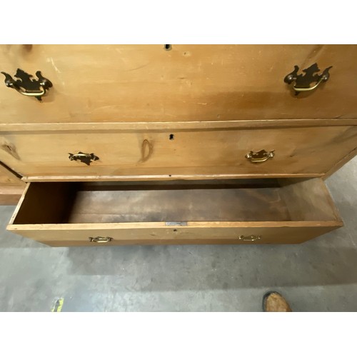 102 - Antique pine 2 over 3 chest of drawers 105H 119W 53D