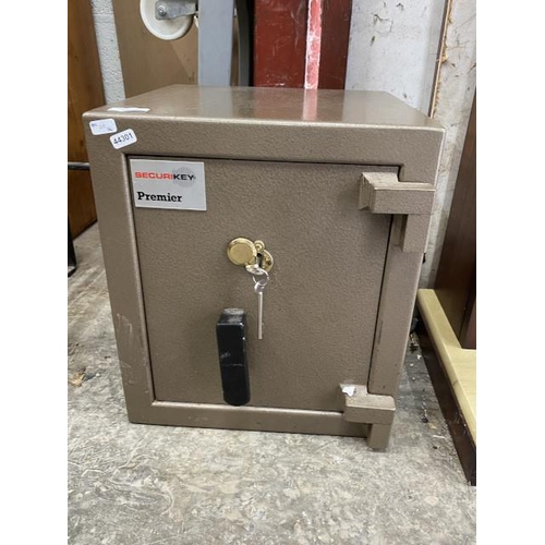 130 - Securikey Premier safe with 2 keys 40H 35W 36D