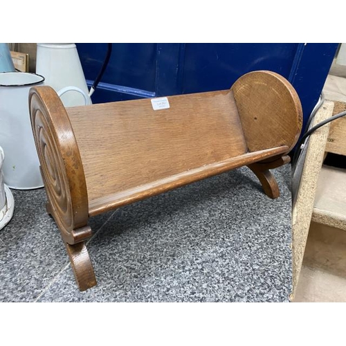 262 - 1930's/40's oak book trough