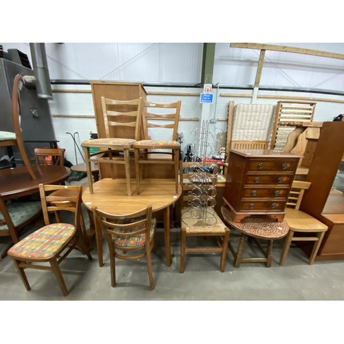 28 - Assorted furniture including a mid century Formica drop leaf table 75H 45-99W 90D with 4 chairs, mah... 