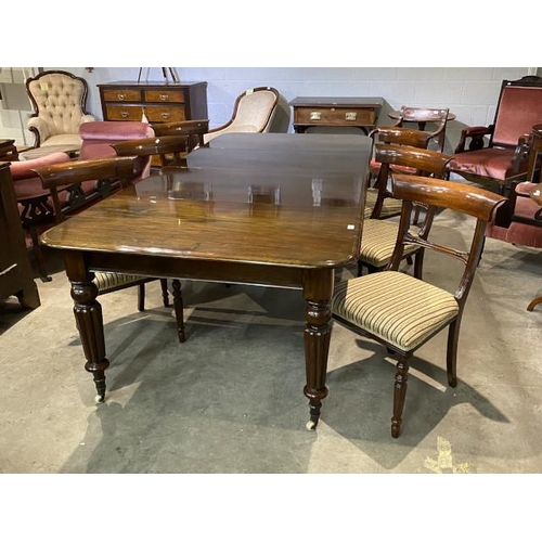 91 - Victorian style mahogany pull out dining table with two leaves 74H 244W 114D and 6 dining chairs