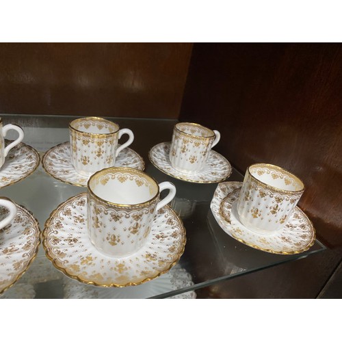 411 - 61 piece Spode 'Fluer De Lys' Y8063-C bone china coffee & dinner service, one coffee can saucer as f... 