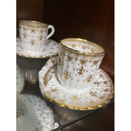 411 - 61 piece Spode 'Fluer De Lys' Y8063-C bone china coffee & dinner service, one coffee can saucer as f... 