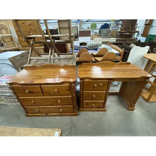 214 - Pine 2 over 2 chest of drawers 79H 90W 45D and a matching dressing table 79H 99W 45D