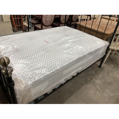 66 - 4ft Canterbury 2000 pocket mattress (new)