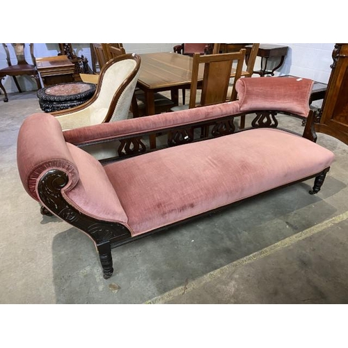 99 - Victorian mahogany framed Chaise Longue 75H 154W 64D