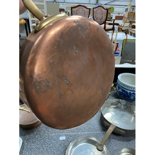 283 - 5 antique copper pans