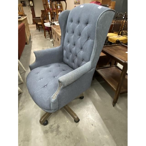 108 - Grey linen effect button back Chesterfield swivel office chair 118H 73W 60D