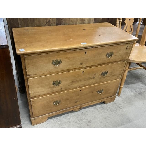 139 - Victorian pine three drawer chest 74H 93W 44D