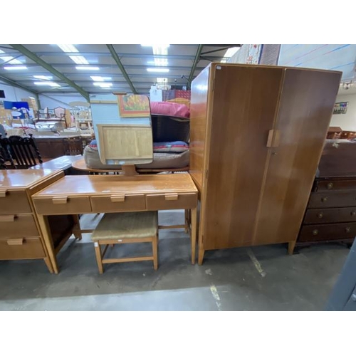 33 - Mid century Loughborough for Heals, London walnut and beech dressing table 141H 119W 49D, matching s... 