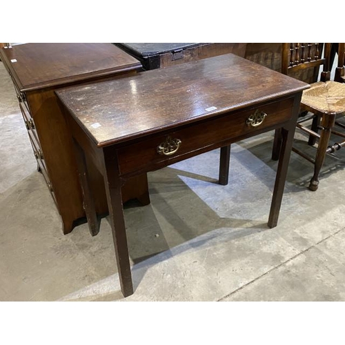 86 - George lll mahogany side table 73H 86W 50D