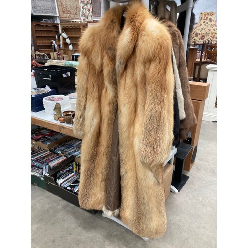 464 - Vintage Furs by Stephen, Blackpool full length fur coat, 3 Continental Furs of Blackpool jackets, 2 ... 