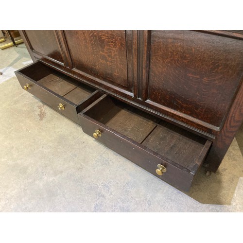 82 - 18th century oak mule chest 73H 143W 55D