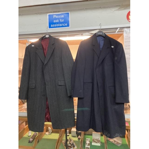 511 - Charles Tyrwhitt navy gents wool and cashmere coat size R44 and a Marks & Spencer Yorkshire Tweed by... 