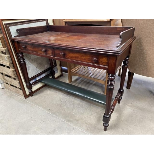 81 - Victorian mahogany writing desk 82H 109W 51D