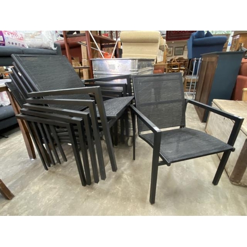 106 - 6 stacking garden chairs