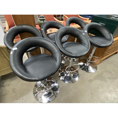 50 - 6 black faux leather and chrome bar stools 88H 54W