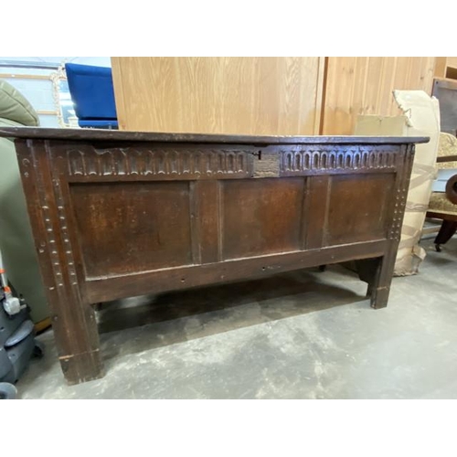 64 - Georgian oak coffer 72H 132W 49D