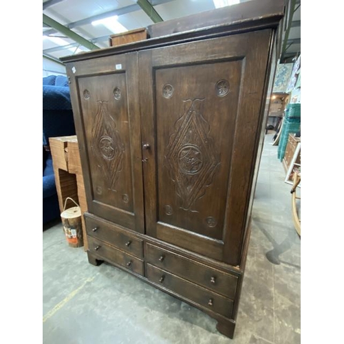 81 - Georgian carved oak linen press 166H 126W 61D